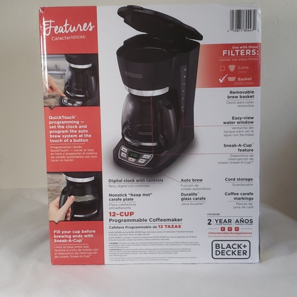 Black & Decker 12 - cup programmable coffee maker - Picture 3 of 8